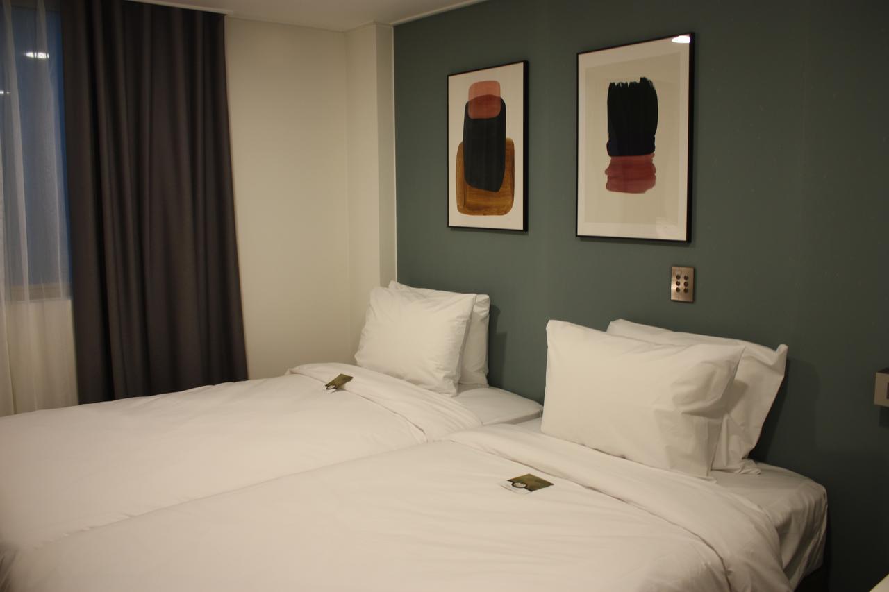 The Hotel Young Inn ソウル特別市 エクステリア 写真