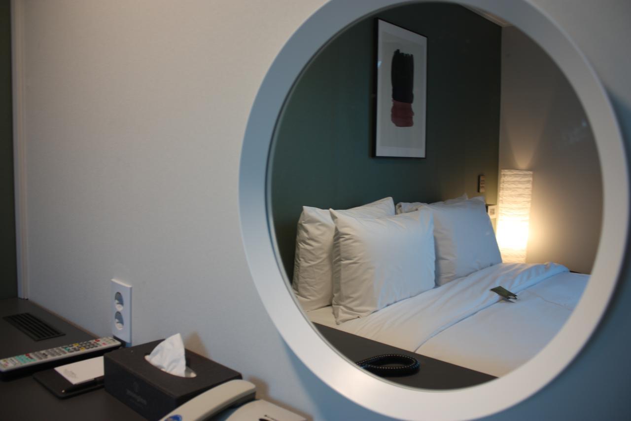 The Hotel Young Inn ソウル特別市 エクステリア 写真