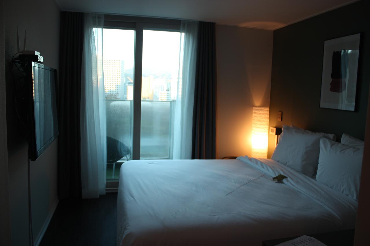 The Hotel Young Inn ソウル特別市 エクステリア 写真