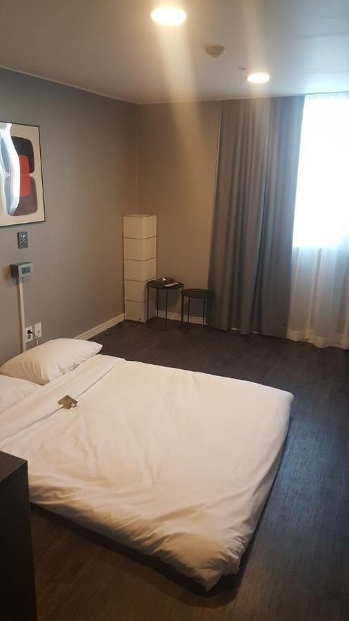 The Hotel Young Inn ソウル特別市 エクステリア 写真